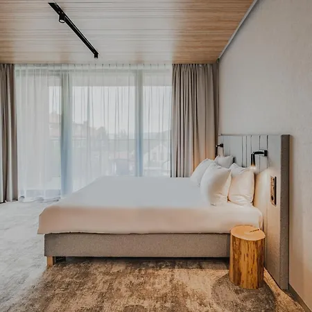 Tremonti Hotel 4*